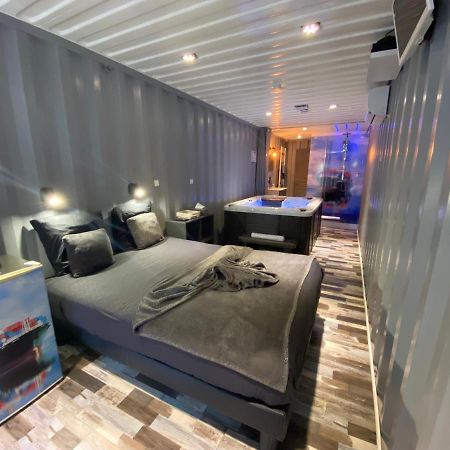 Apartmán Les Docks Insolite & Spa Berck Exteriér fotografie